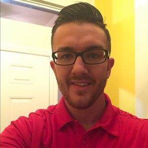 Meet your Posher, Devin